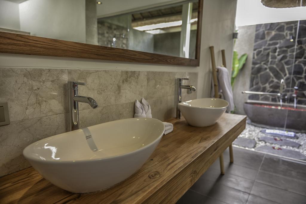 Anusara Luxury Villas (Adults Only) Убуд Стая снимка